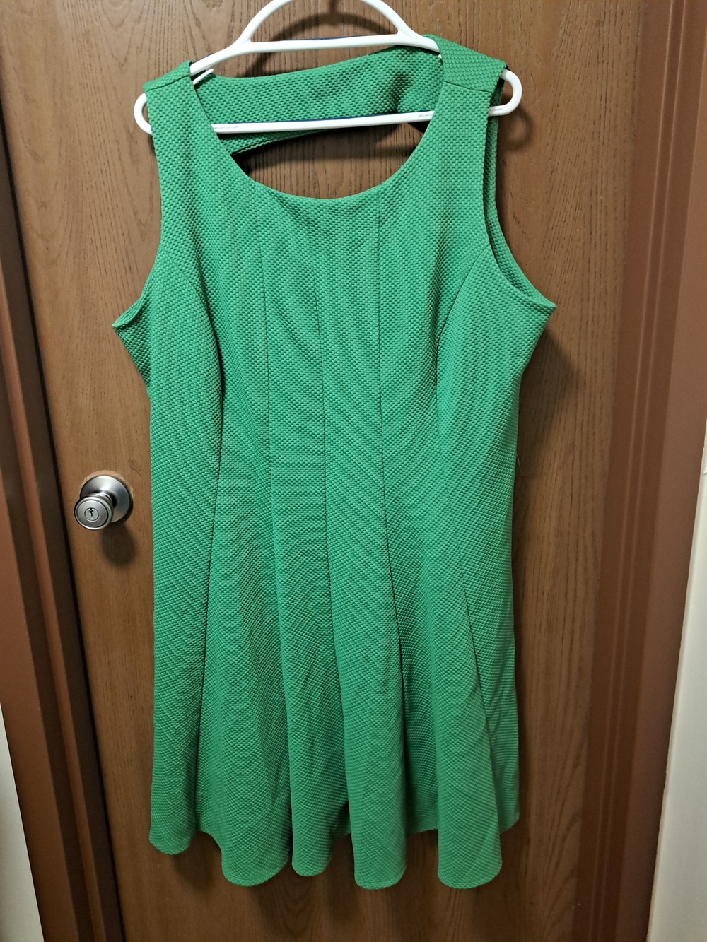 Danny & Nicole Bright Green Textured Sleeveless Midi Dress